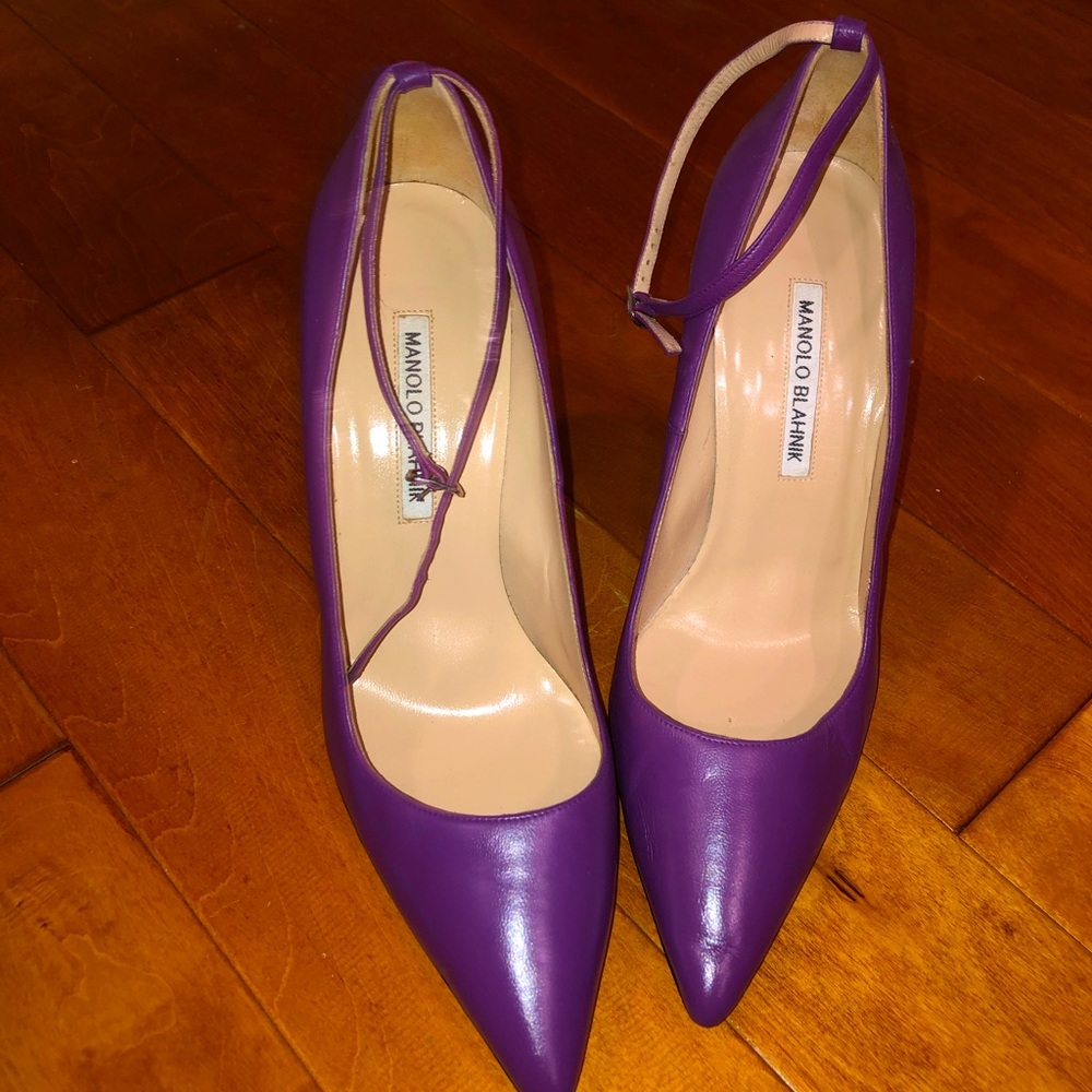 Manolo Blahnik BB pumps